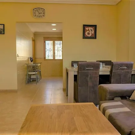 Βίλα Rose Οριουέλα