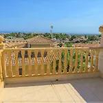 Rose Villa